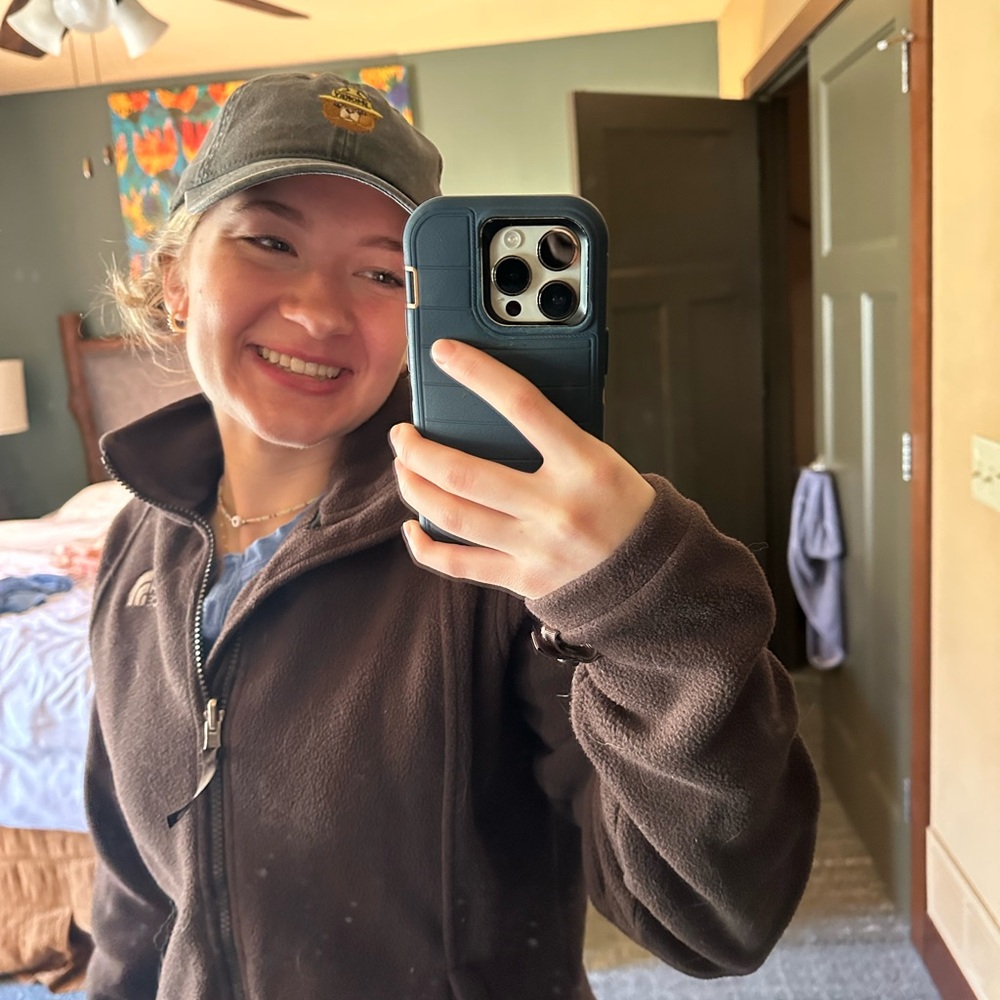 Meet your Posher, Malia